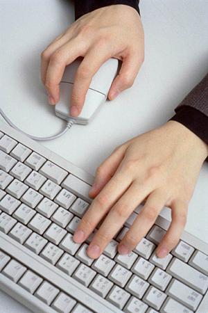 オリジナルアプリを作成して店舗の集客アップ